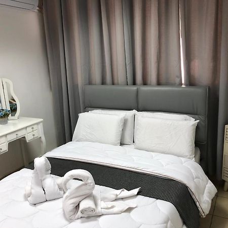 Sea Line Hotel From R&A Group Bat Yam Eksteriør bilde