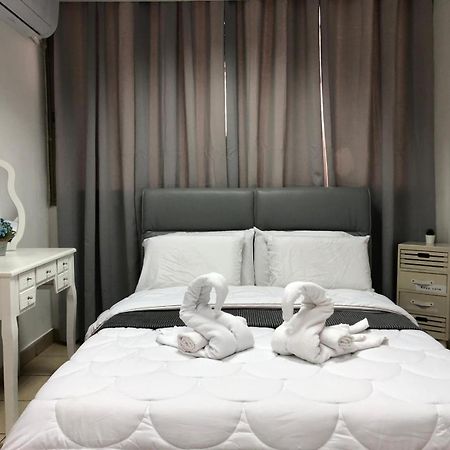 Sea Line Hotel From R&A Group Bat Yam Eksteriør bilde