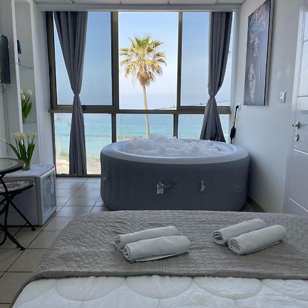 Sea Line Hotel From R&A Group Bat Yam Eksteriør bilde
