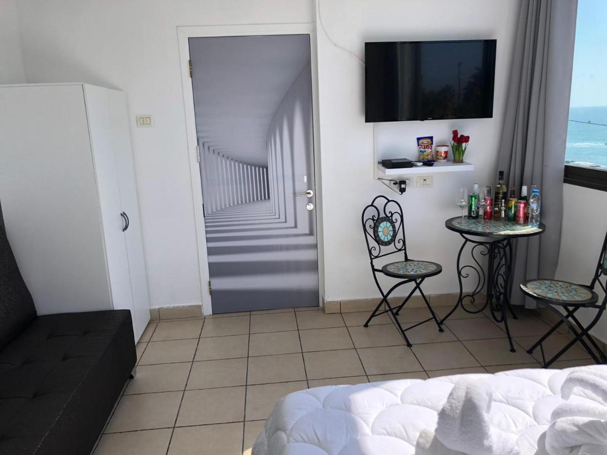Sea Line Hotel From R&A Group Bat Yam Eksteriør bilde