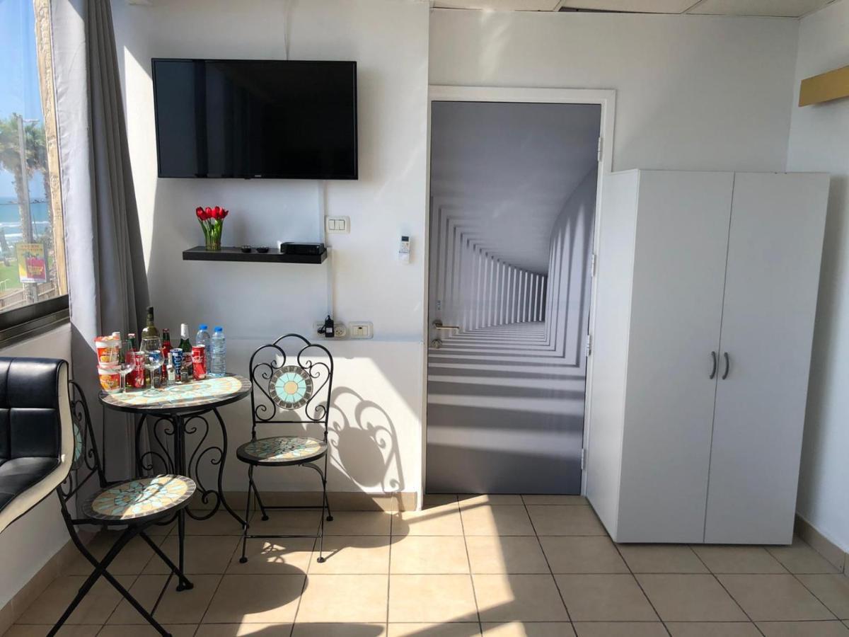 Sea Line Hotel From R&A Group Bat Yam Eksteriør bilde