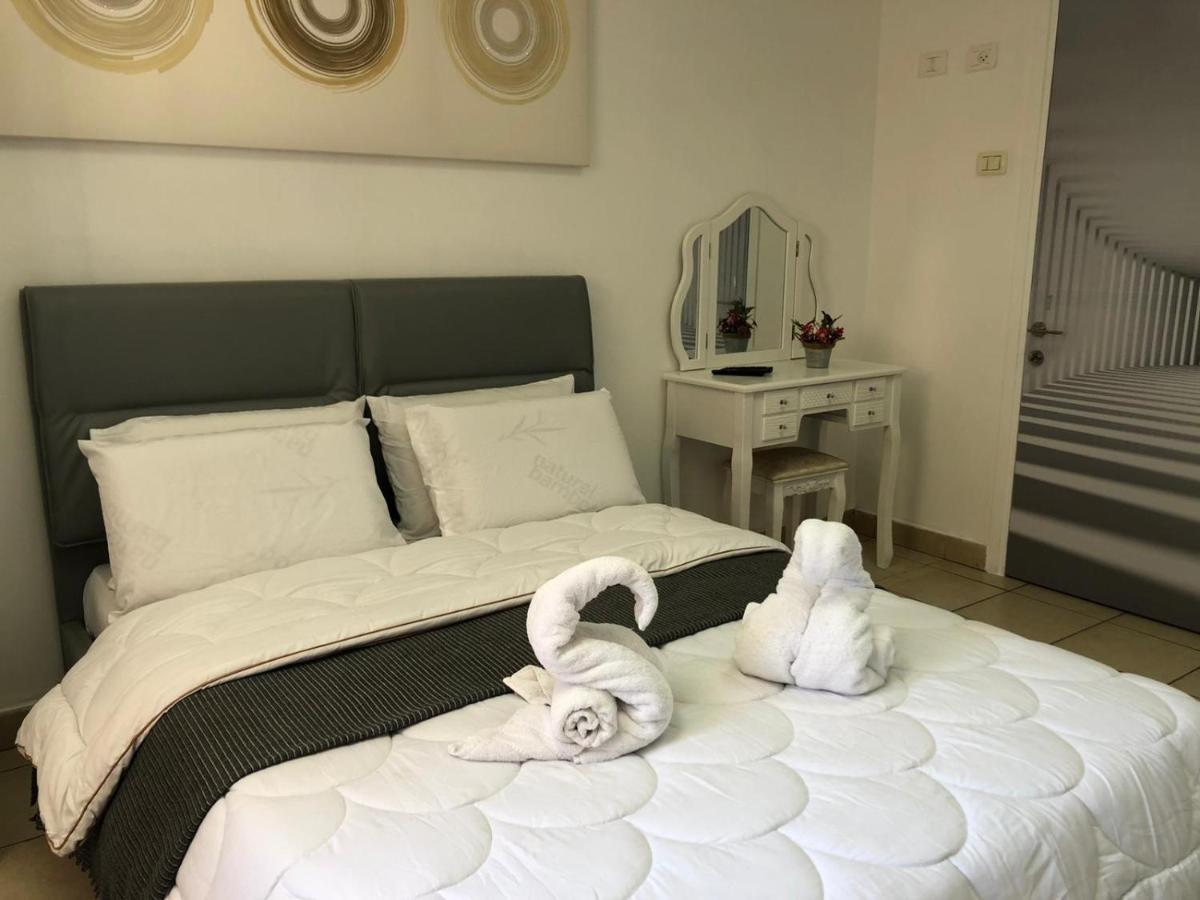 Sea Line Hotel From R&A Group Bat Yam Eksteriør bilde