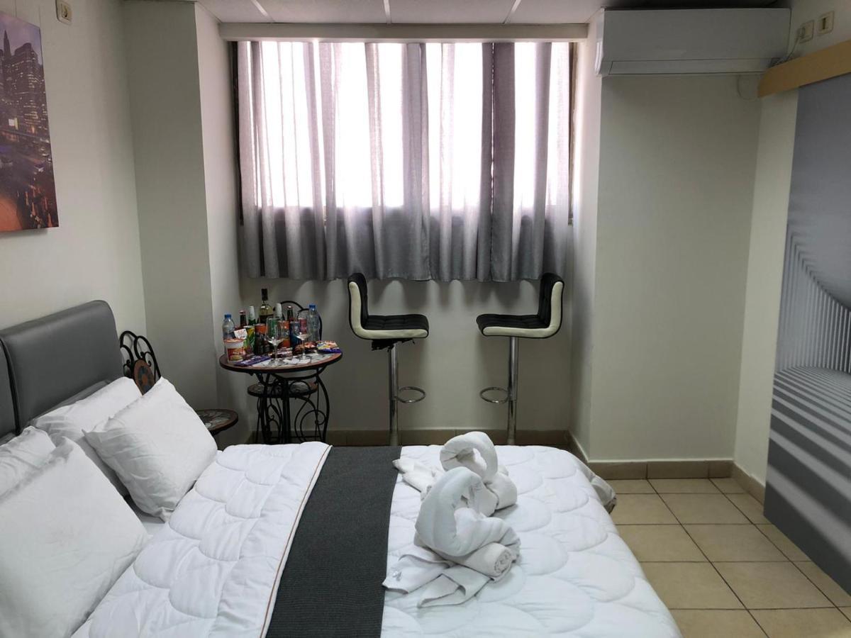 Sea Line Hotel From R&A Group Bat Yam Eksteriør bilde