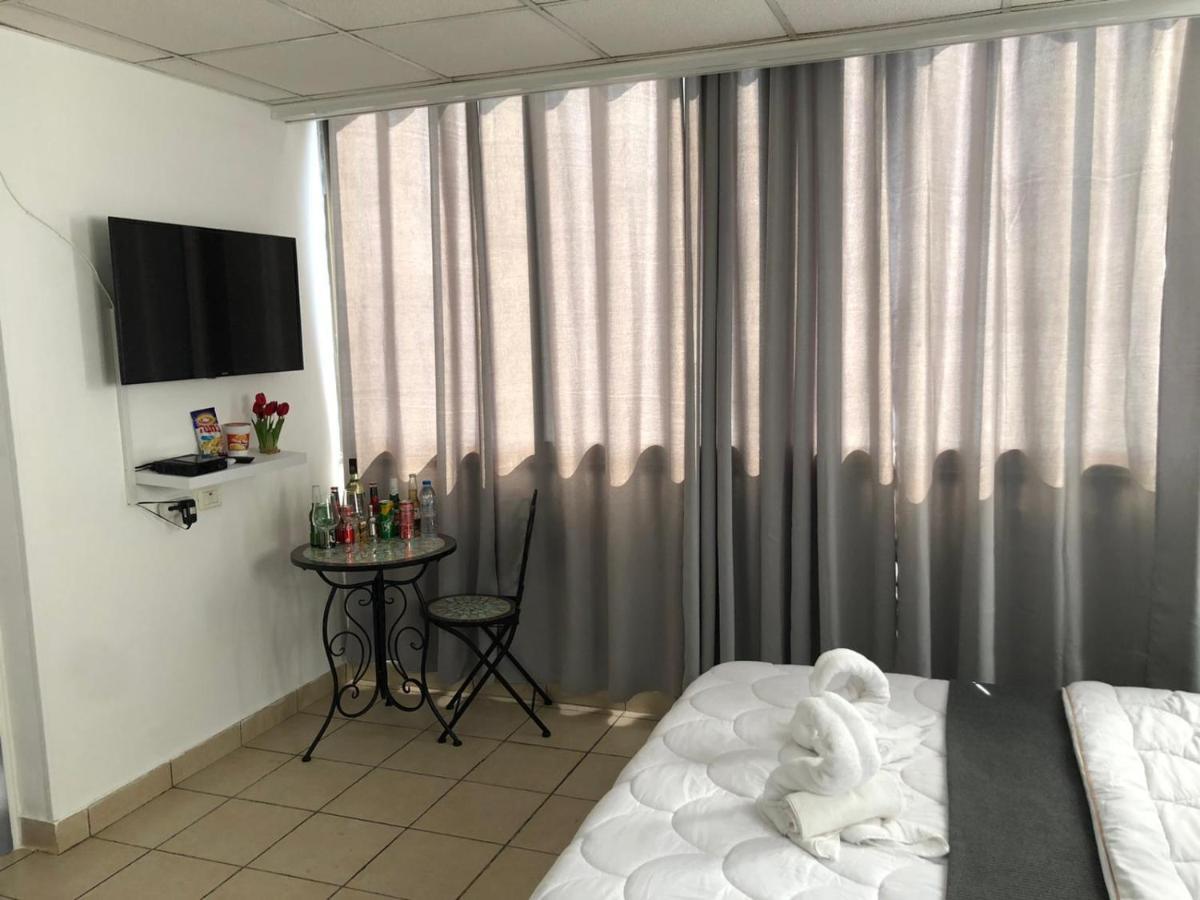 Sea Line Hotel From R&A Group Bat Yam Eksteriør bilde