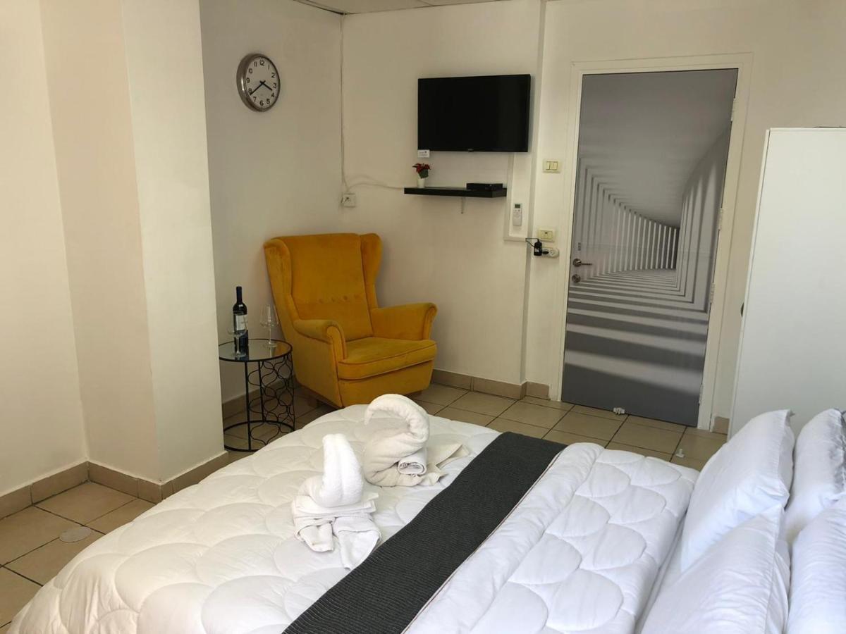 Sea Line Hotel From R&A Group Bat Yam Eksteriør bilde